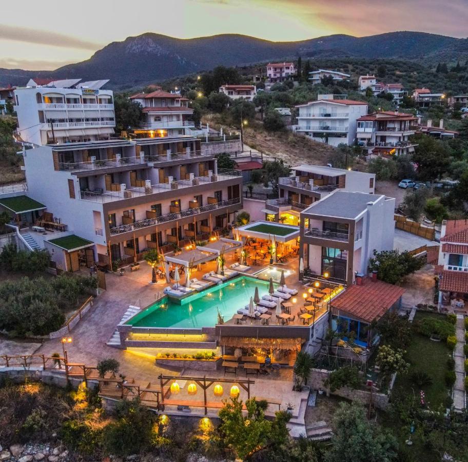 Del Mare Suites Glifa  Bagian luar foto