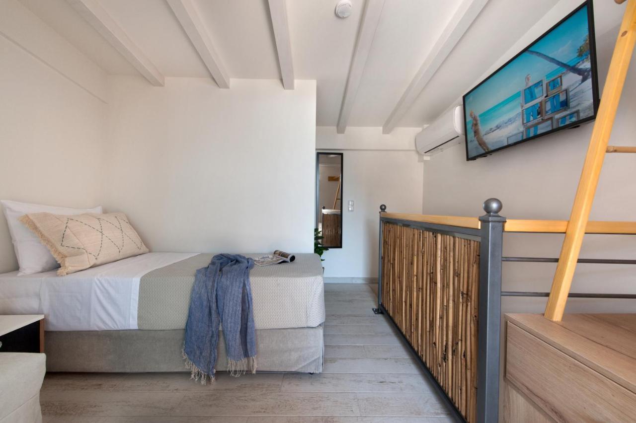 Del Mare Suites Glifa  Bagian luar foto